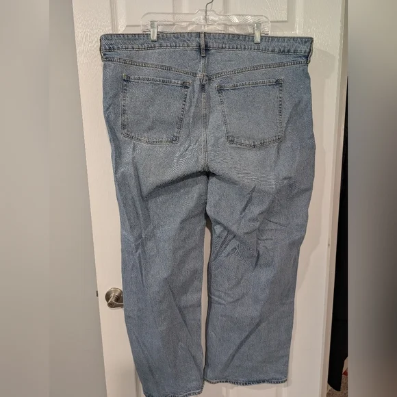 NWT Old Navy Light Wash Extra High-Waisted Sky-Hi Wide-Leg Jeans in Size 24 - Picture 9 of 15